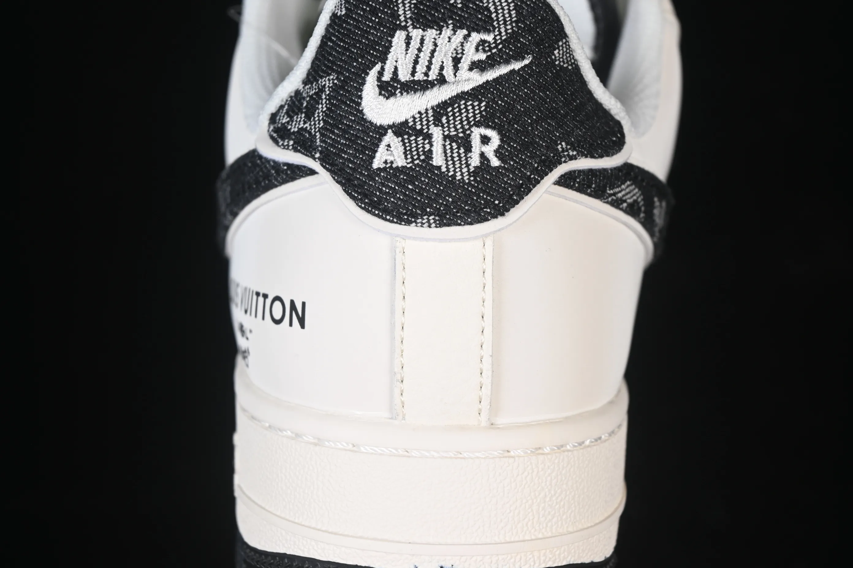 All categories Nk Air Force 1 Air Force series Nk Air Force 1 Low Air Force low-top Nike Air Force 1'07 Low LV joint black denim print Air Force 1 low-top casual sneakers SM6668-108
